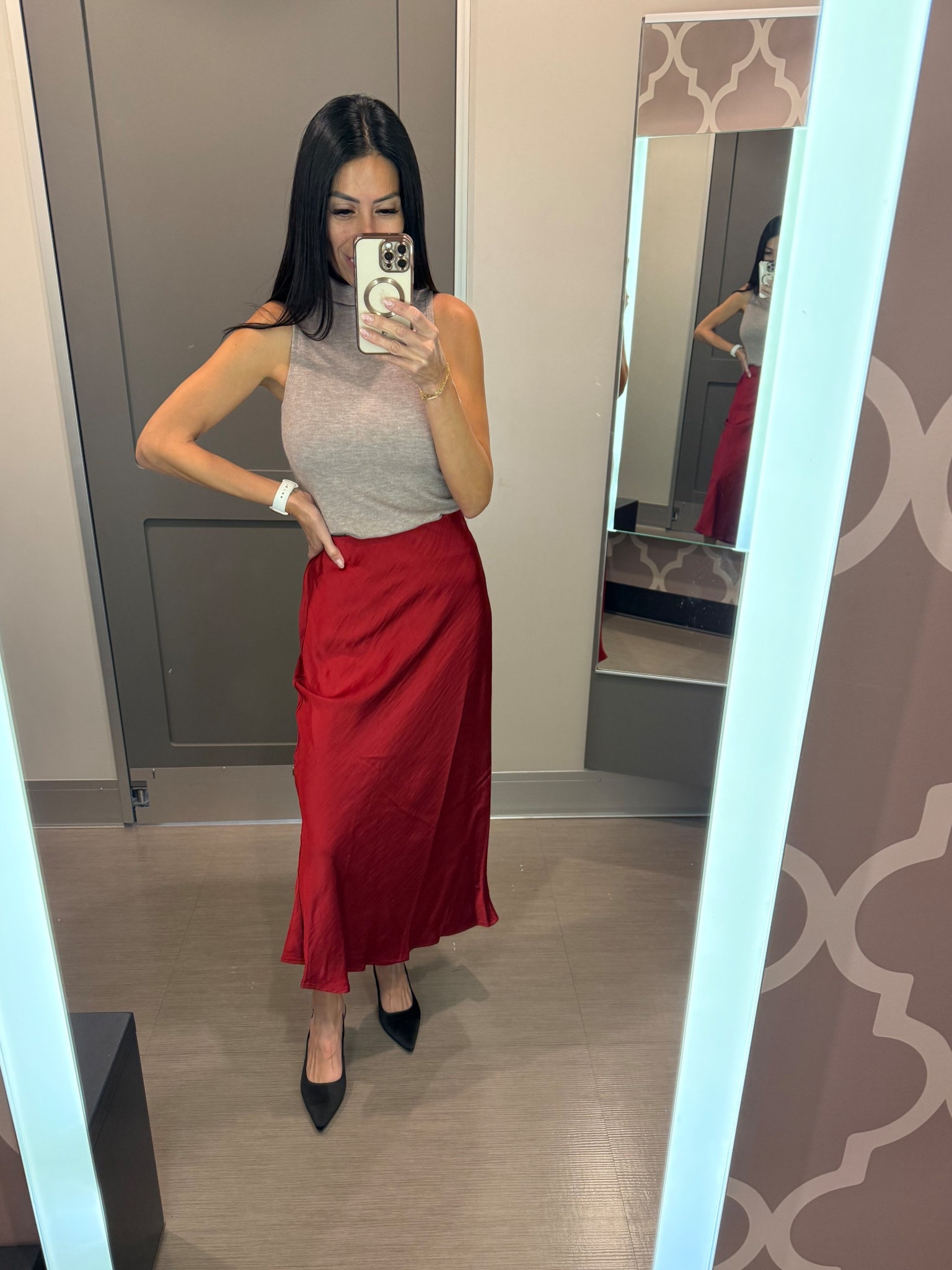 Holiday outfits I’m loving lately 

#LTKOver40 #LTKHoliday #LTKGiftGuide