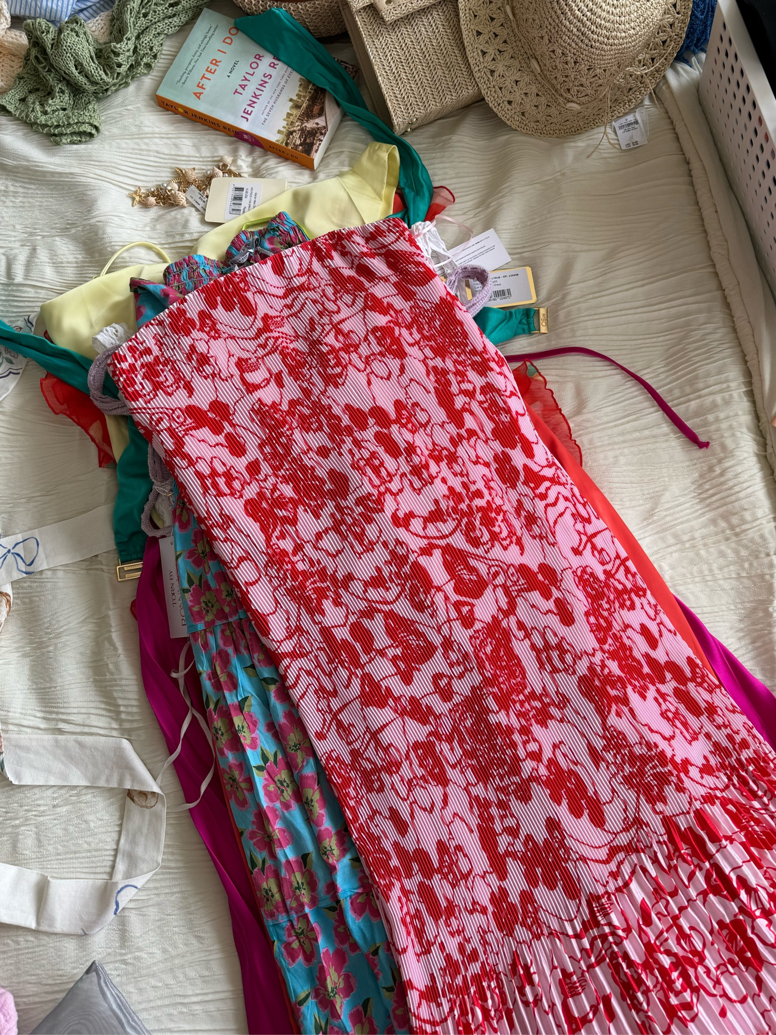HAWAII DRESSES 🌺🌴🐚🥥

#LTKTravel #LTKFindsUnder100 #LTKSeasonal
