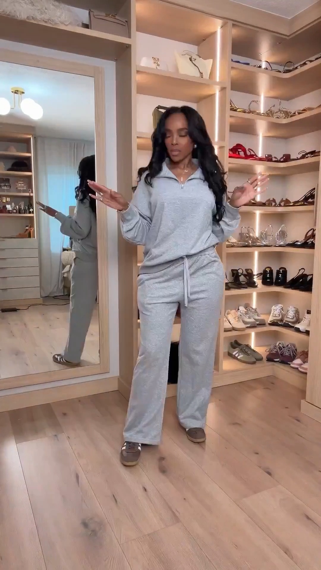 Scroll to shop this cozy off-duty set 🤍

A matching lounge set like this is one of those staples you’ll wear on repeat—easy to mix and match with other basics or wear together for a relaxed look, making it a go-to where the cost per wear keeps dropping.

Perfect for travel days, running errands, lounging, or casual weekends.

📏 Measurements: 5’4”, 140 lbs, 34D bust, 27” waist, 40” hips

Follow me on Instagram and YouTube @kirasfashionfinds