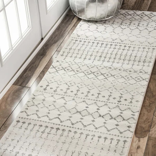 Giannini Geometric Moroccan Area Rug in Gray/ Off White | Wayfair North America