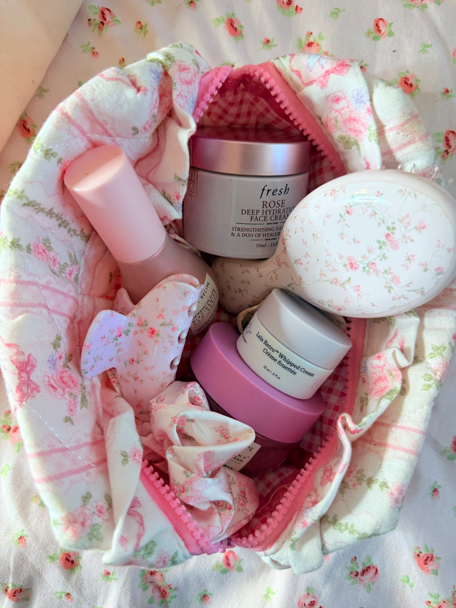 Some of my favorite products in my skincare bag🌸💕🎀

#LTKStyleTip #LTKSeasonal #LTKBeauty