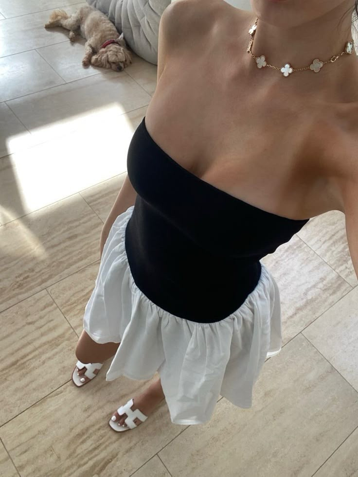 Plain black and white dress 
Dress: Meshki


#LTKaustralia #LTKdresses