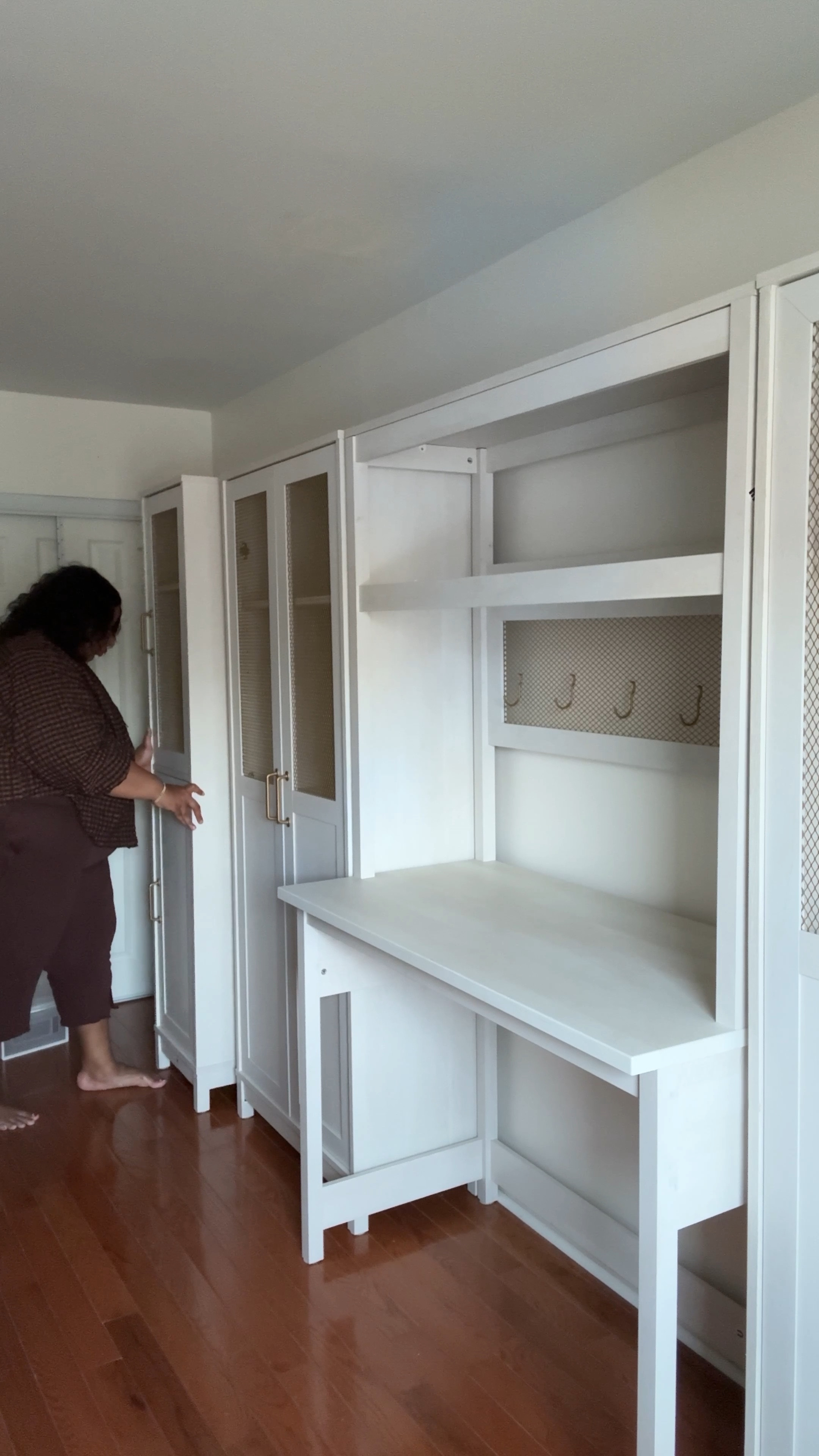 Get organized! This craft room/work station set up is too good.

#LTKHome #LTKSaleAlert