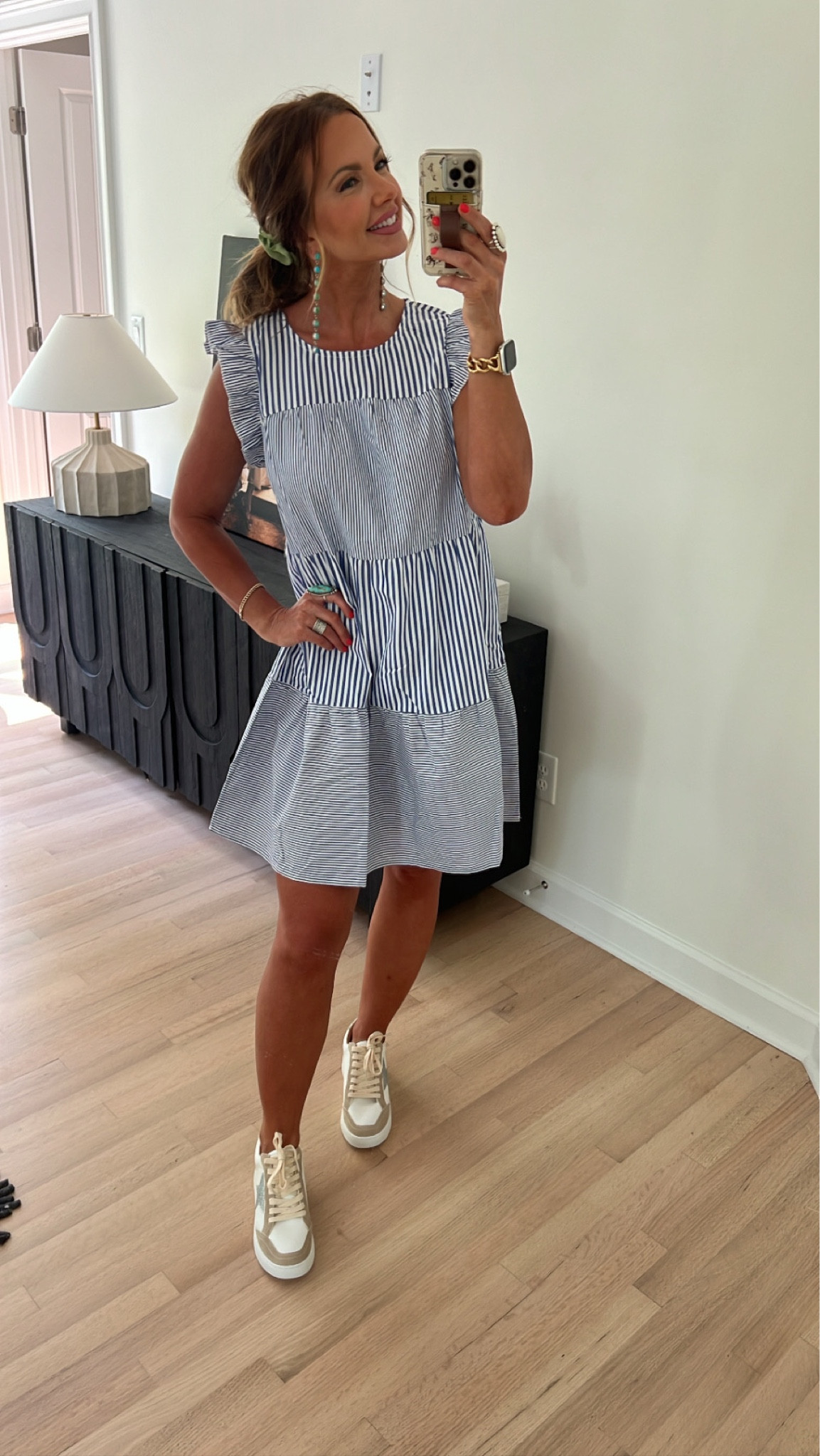 Dress is size medium fits TTS. No pockets. Super lightweight! Shoes are TTS size up 1/2 for a wider foot  Code BETSY for a discount! 