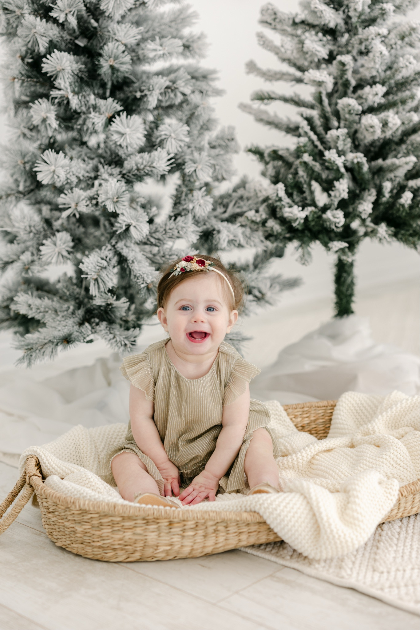 Perfect holiday attire! 

Target baby, baby girl holiday outfit, baby girl, baby girl outfits, baby girls first Christmas 

#LTKHoliday #LTKBaby #LTKStyleTip