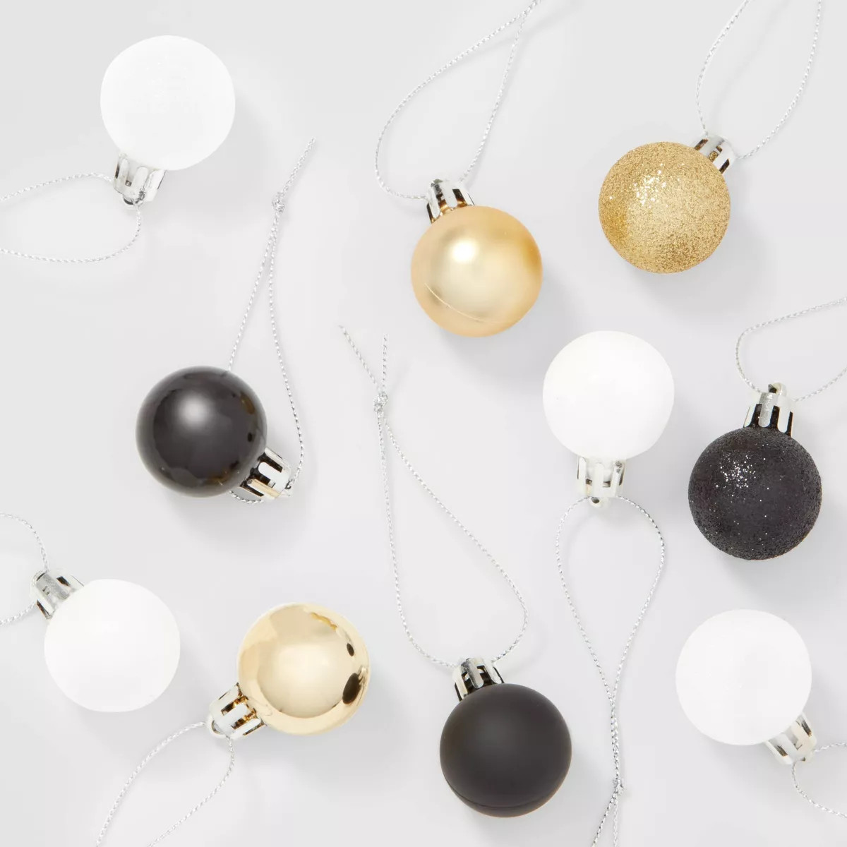 25ct Round Mini Christmas Tree Ornament Set - Wondershop™ | Target