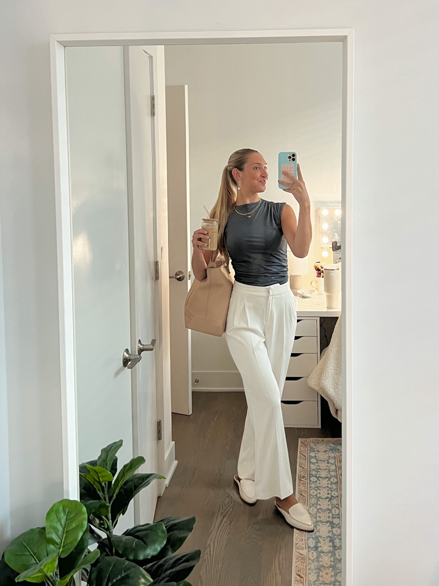 making business casual cute 🤍