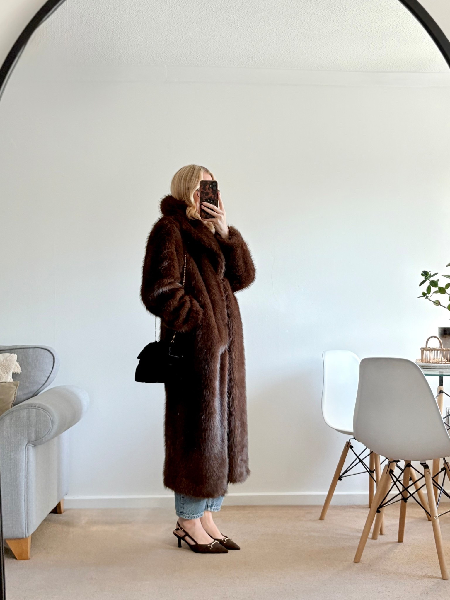 The new look more affordable brown faux fur brown long coat 

#LTKCyberWeek #LTKuk #LTKgiftguide