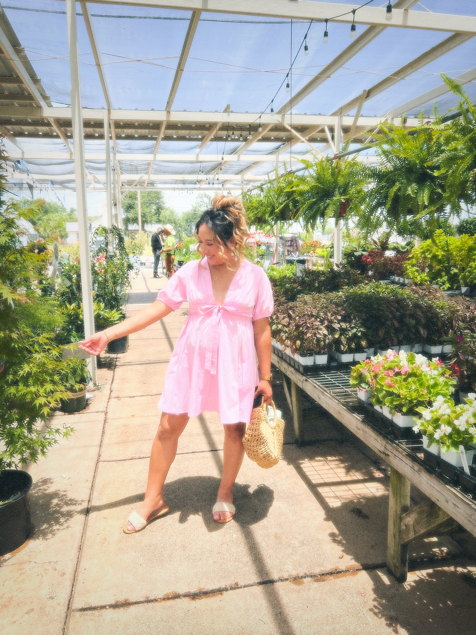 Bump & summer friendly dress! This is not maternity so it’s perfect for during and after baby! 🌸💕✨

#LTKBump #LTKBaby #LTKStyleTip