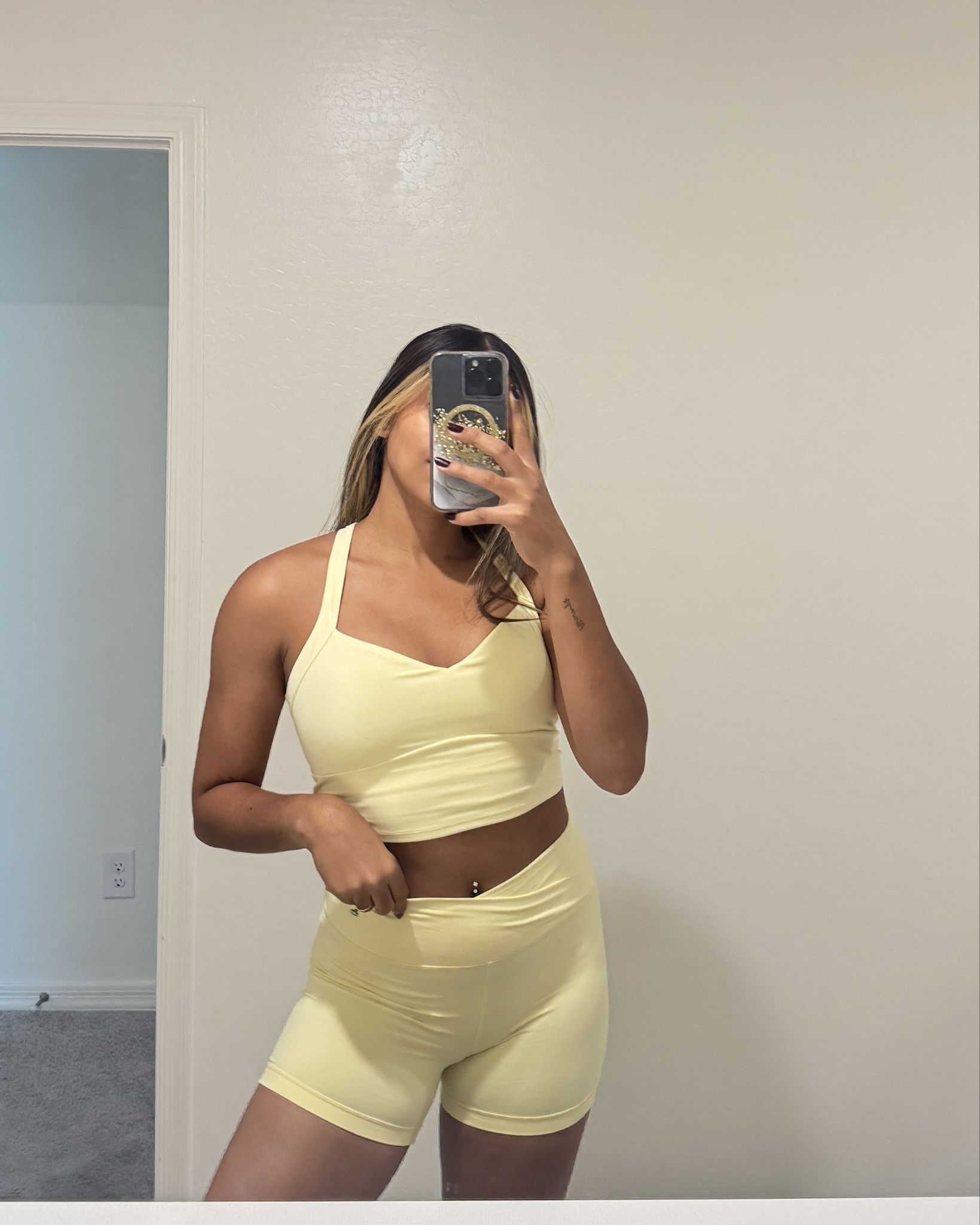 I’m Medium size💛

#LTKSaleAlert #LTKActive #LTKFindsUnder50