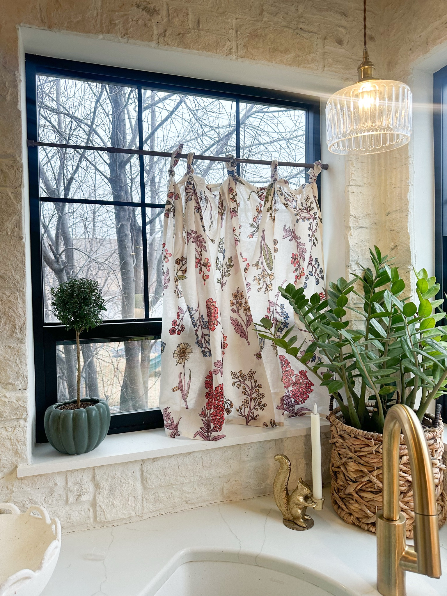 A little happy corner full of cozy things:

Myrtle topiary + planter from local nursery (Cactus & Tropicals)

Basket holding Zz plant from Homegoods 



#LTKHome #LTKFamily #LTKMostLoved