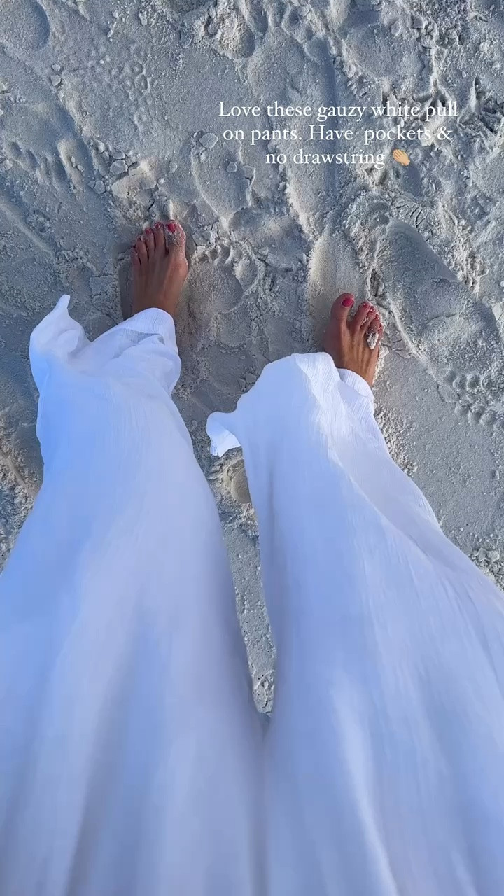 The perfect summer pant! These are so comfy and they are currently on sale! You can use my code: AFLOVERLY for an extra 15% off! Wearing XS! 


Loverly grey, Abercrombie, pull on pant, comfy pant, linen pant, lounge pant, beach pant

#LTKxAF #LTKSaleAlert #LTKStyleTip