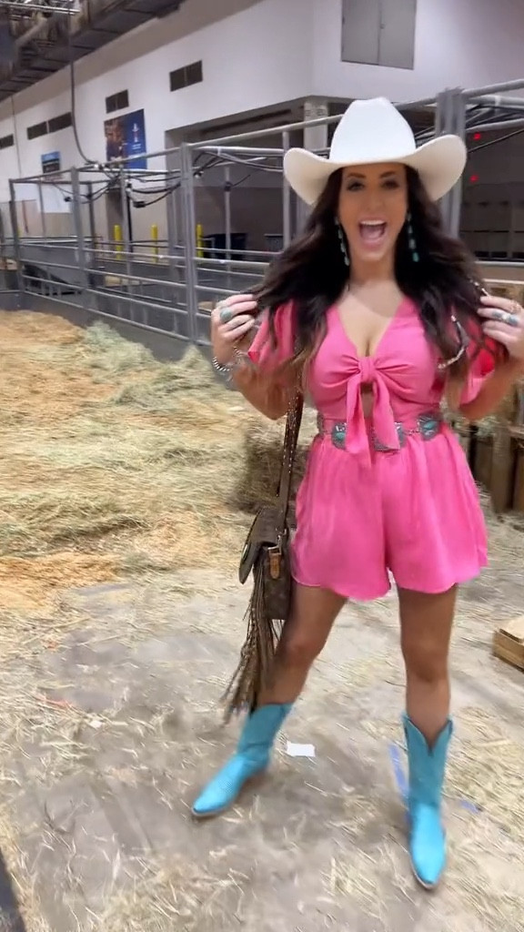 Country concert style, rodeo style, rodeo outfit, country girl aesthetic, western look, cowboy boots, outfit ideas, outfit inspo, outfit inspiration, Easter dress, swimsuits, spring dress, baby shower, vacation outfit, travel outfit, country concert, festival, Easter basket, spring break #ootd #westernlooks #countryoutfit

#LTKFestival #LTKFind #LTKunder100