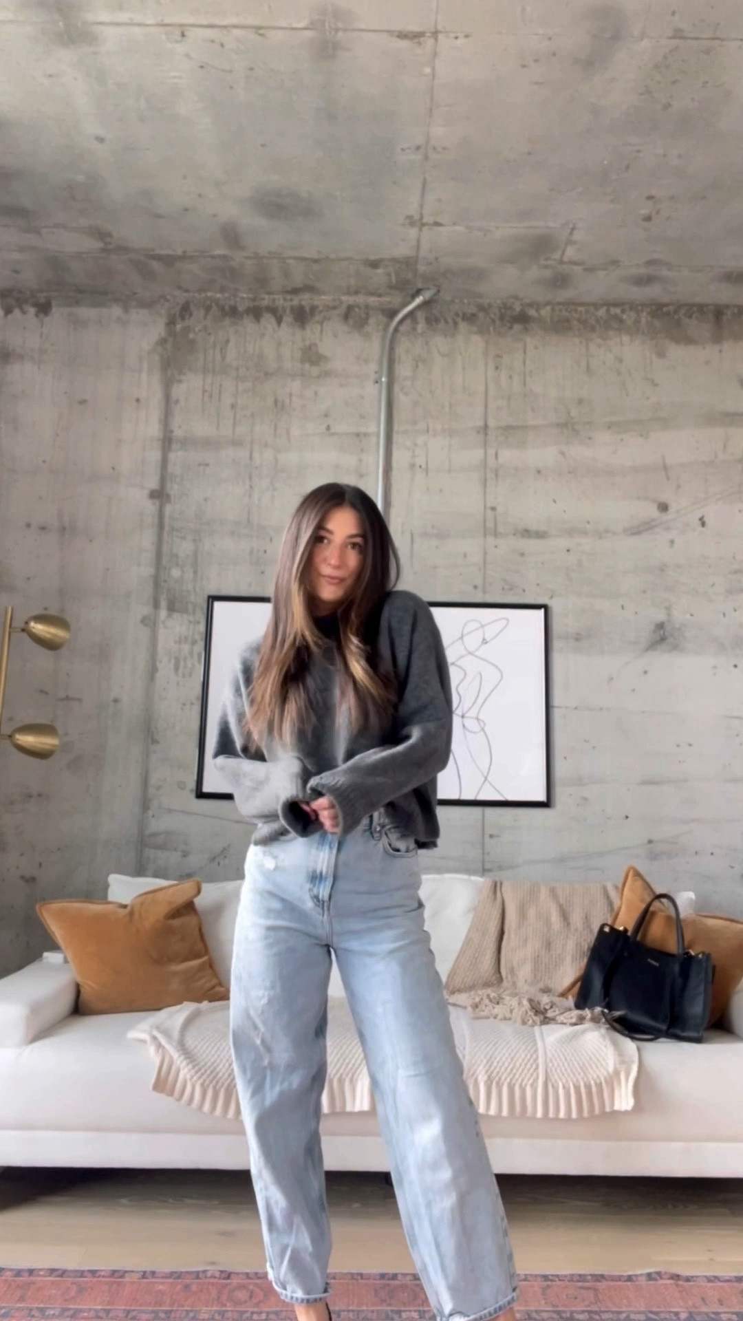 the perfect fall meeting look! can’t go wrong with a cozy sweater with a heel💫💃🏻

style
fashion
heels
jeans
grwm
outfit

#LTKStyleTip