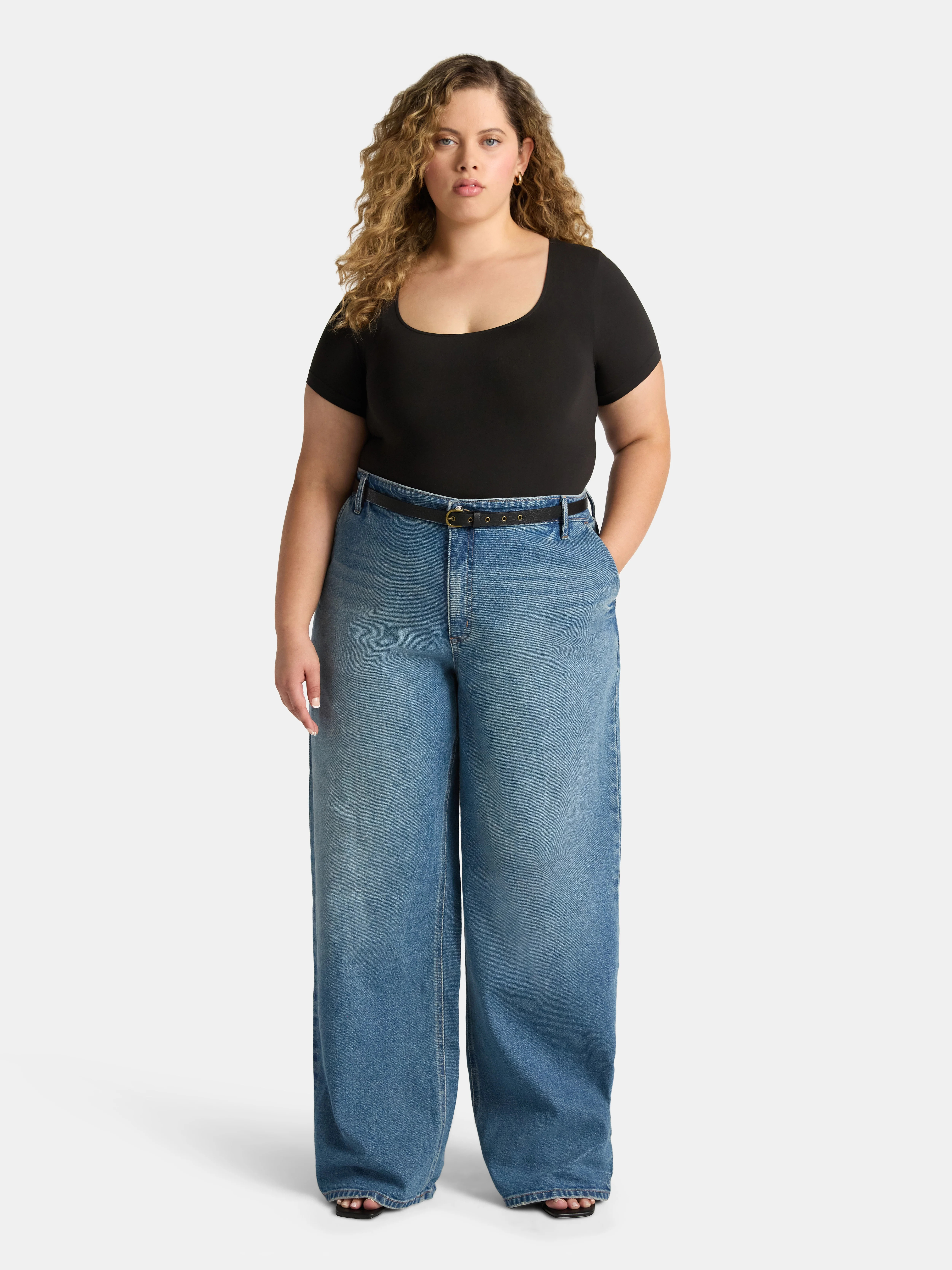 Sofia by Sofia Vergara Women's Diana Relaxed High Rise Straight Jeans, 30", 32.5" and 34" Inseams... | Walmart (US)