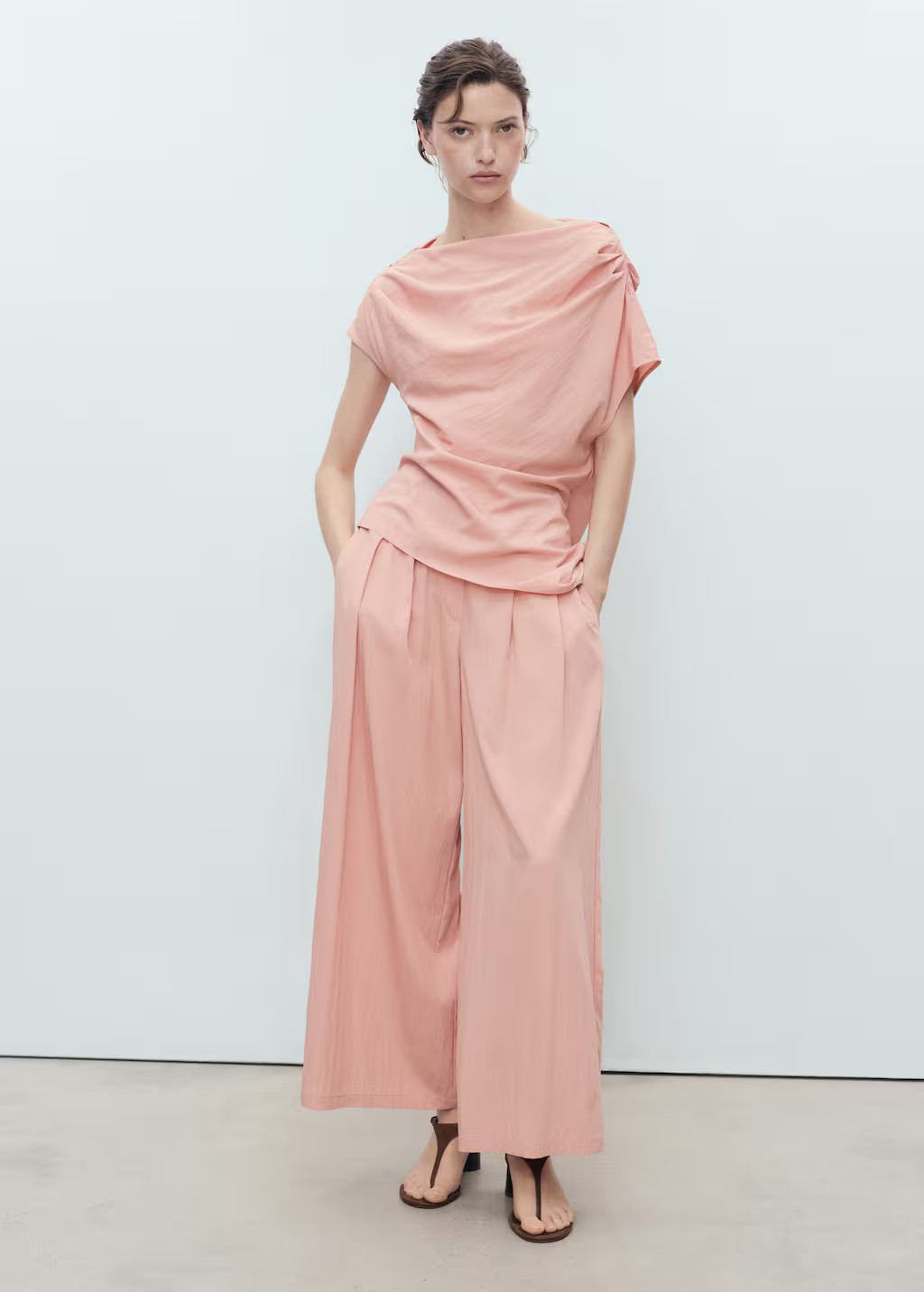 Draped asymmetrical blouse pink - Woman - 14 - MANGO | MANGO (UK)