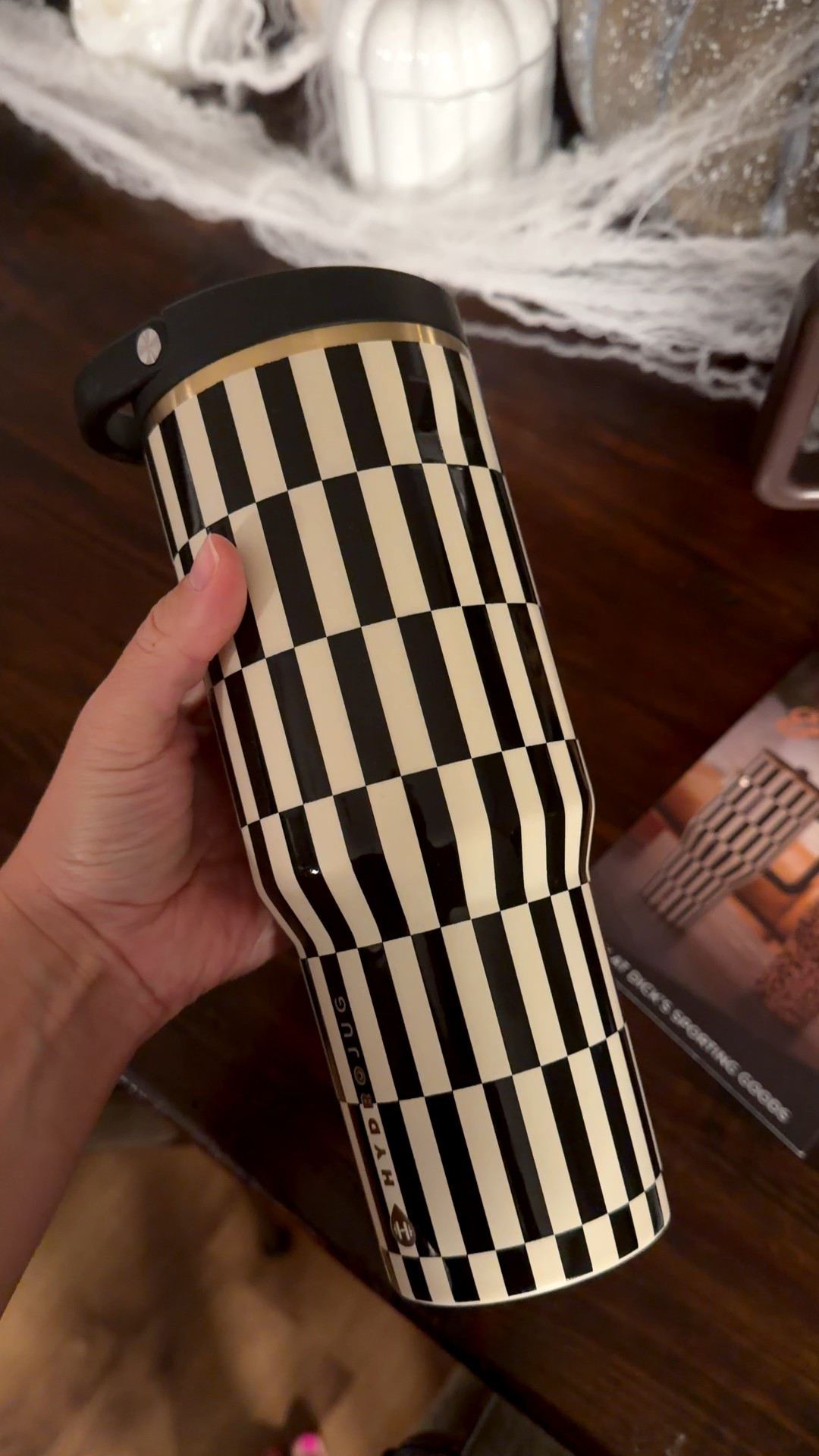 Obsessed with these new water bottles from Hydrojug! 