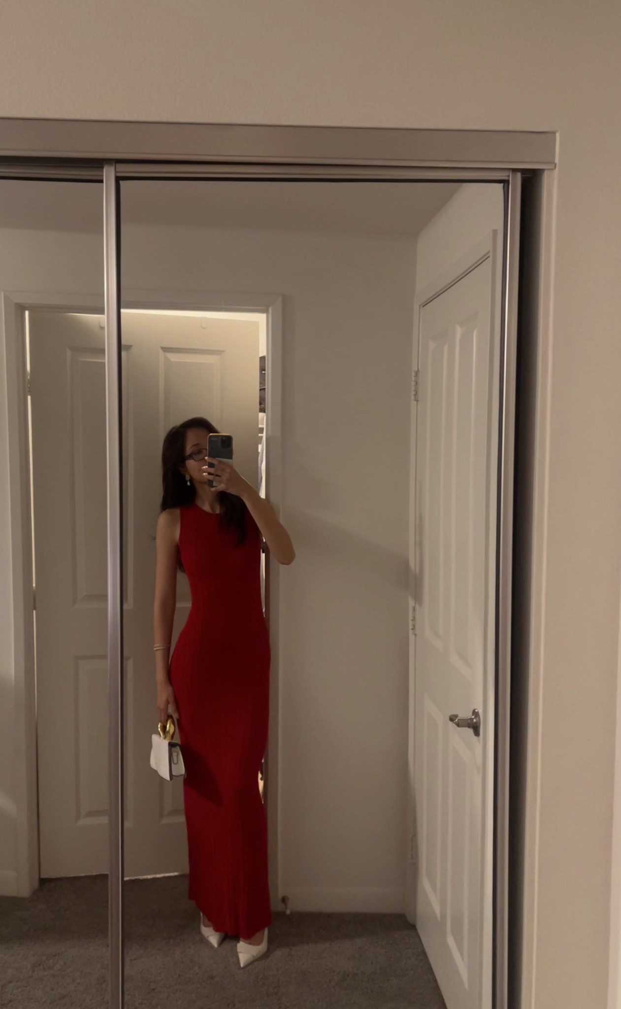 Red for fall? Groundbreaking (it is though ❤️)

I tagged several variations of this red maxi dress for under $100 below! 

For reference, I’m 166.37 cm/5’5.5” ft & 105 lbs. This dress is a XS.

#LTKFindsUnder100 #LTKParties #LTKSeasonal