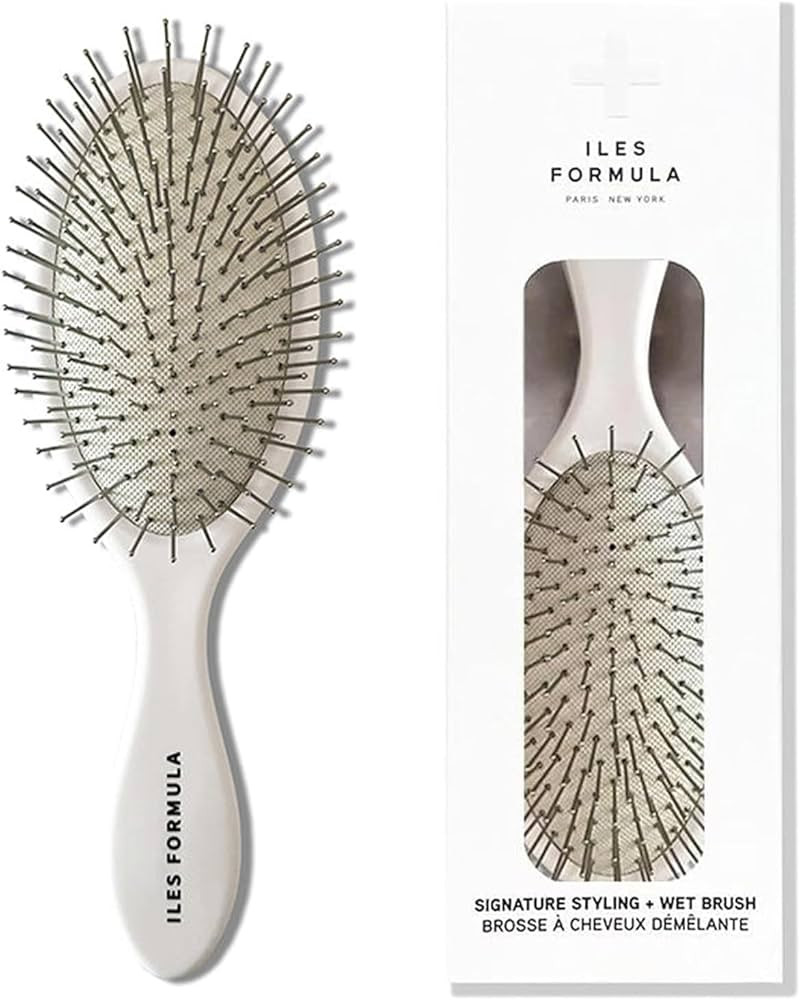 Iles Formula Signature Styling + Wet Brush - Gentle Anti-Static Styling Tool and Detangler Hair b... | Amazon (US)