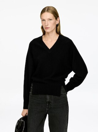 Pure Cashmere V-Neck Jumper – Black – Women – ARKET GB | Arket UK