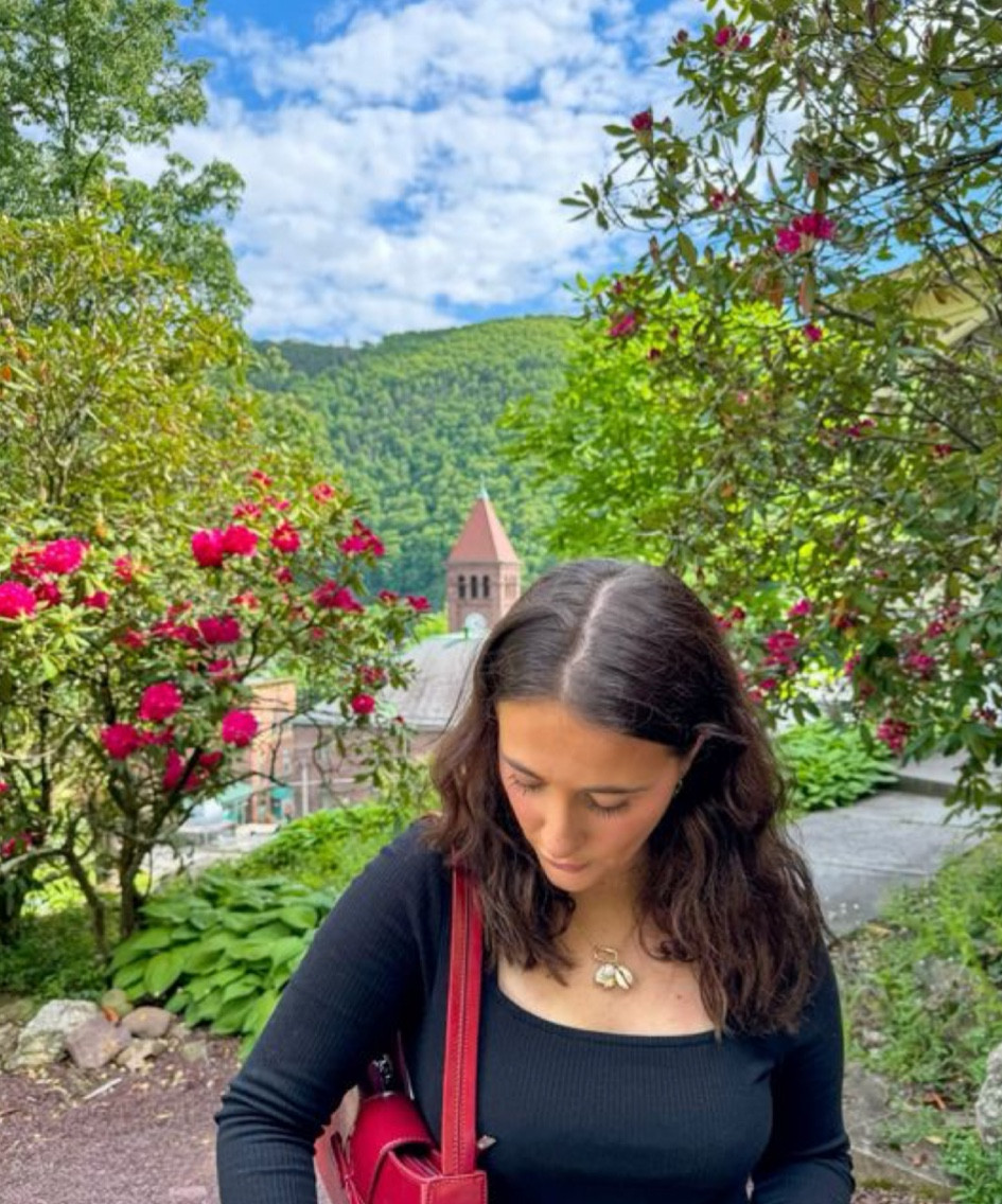 spring day trip ootd 💌


summer fit red leather shoulder bag casual trendy inspo day trip roadtrip long sleeve bodysuit outfit #summer #spring #trip #ootd #fit #fashion #roadtrip #daytrip #red #redpurse #bag #trendy #aesthetic #outfit

 #LTKFindsUnder50 #LTKStyleTip