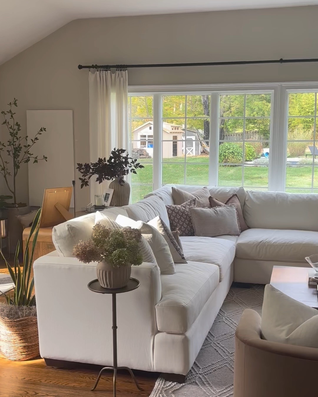 Fall Living Room Refresh 🍂 Seasonal Interior Decorating Tips

My struggle with this room was that I wanted to keep it light & bright & neutral, but I didn’t want it to feel COLD and empty.

I think the trick to decorating a beautiful space is to have as much natural sunlight as possible, mix textures, & layer colors within the same family! 
Overall you should NOT have everything be matchy-matchy!

My goal was to have this room be…
light & bright but still cozy & warm,
elevated yet understated, 
neutral yet interesting,
modern yet classic & timeless!

👉🏼  If this was your home, what would you change?

.
.
fall decor
fall home refresh
autumn home decor
home decorating tips 
modern living room
neutral aesthetic
artificial fall stems
fall floral arrangements
faux florals for fall
realistic fall florals
autumn amazon home finds
rustic ceramic vase
brown vases 
large textured artisan vases

#LTKstorytime #LTKSeasonal #LTKHome