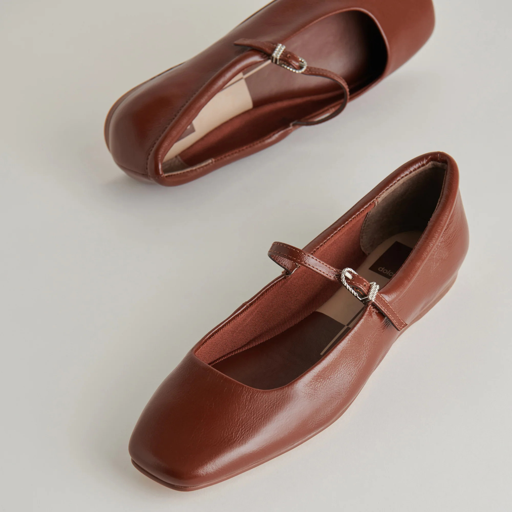 Reyes Ballet Flats | DolceVita.com