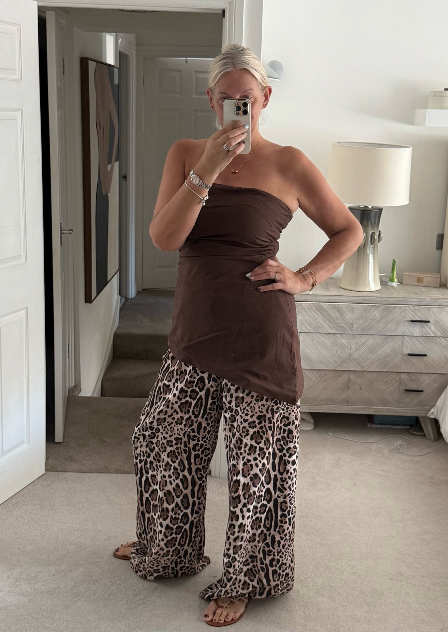 The 2026 holiday wardrobe begins 
Use LISAME at Boohoo for an extra 15% discount 

@boohoo 
@ASOS 
#talloutfit ideas

#LTKsummer #LTKmidsize #LTKover50style