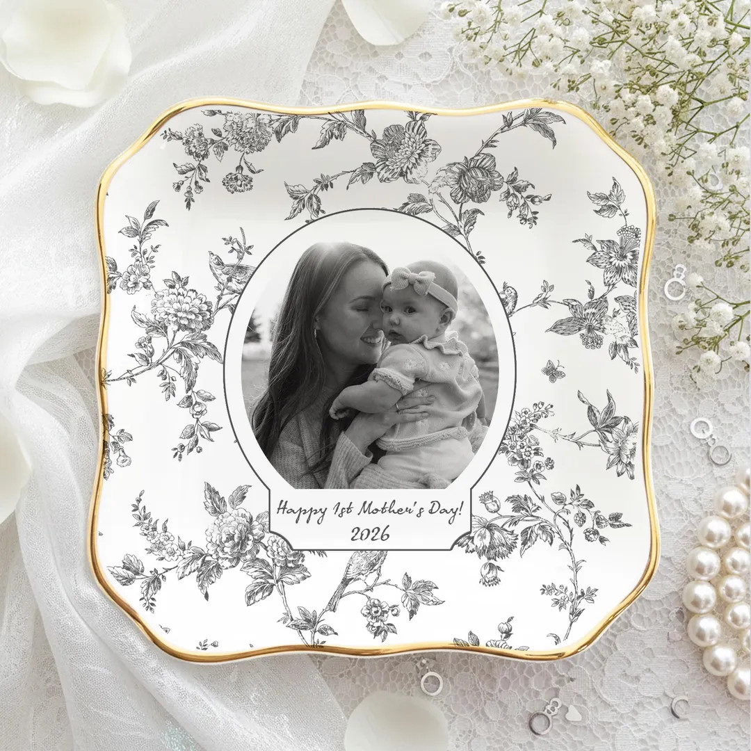 Personalized Toile De Jouy Mom and Kids Photo Ring Dish: Vintage Photo Jewelry Tray, Mothers Day ... | Etsy (DACH)