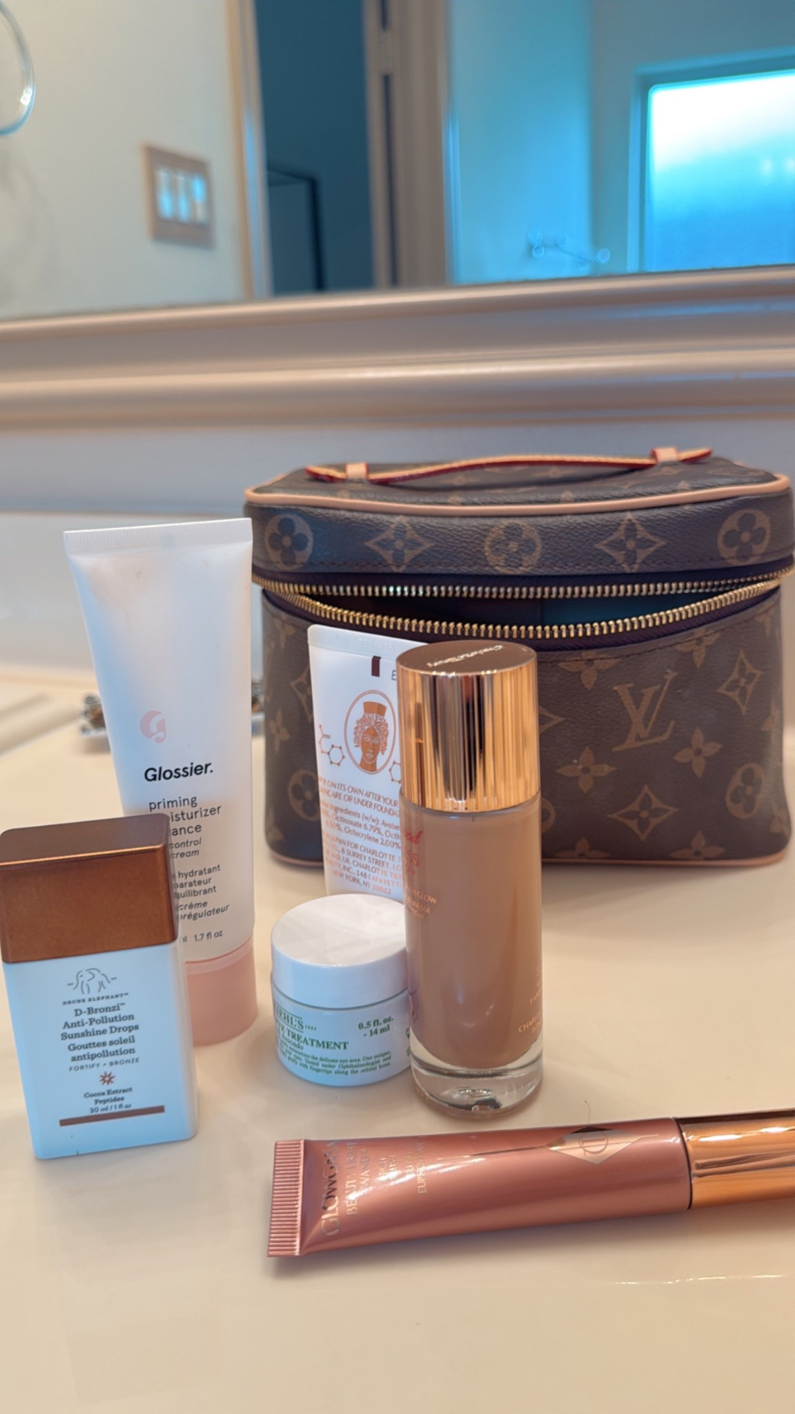 Favorite skincare/makeup 

#LTKBeauty #LTKSaleAlert #LTKItBag