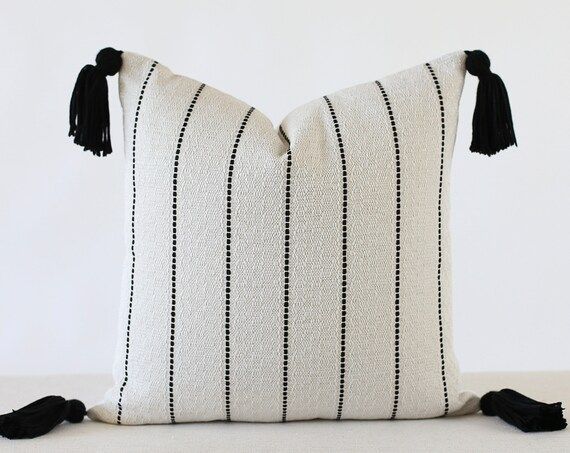 White and Black Stripe Pillow Cover with tassels, Tassel Pillow Cover with Black Stripes, Black a... | Etsy (CAD)