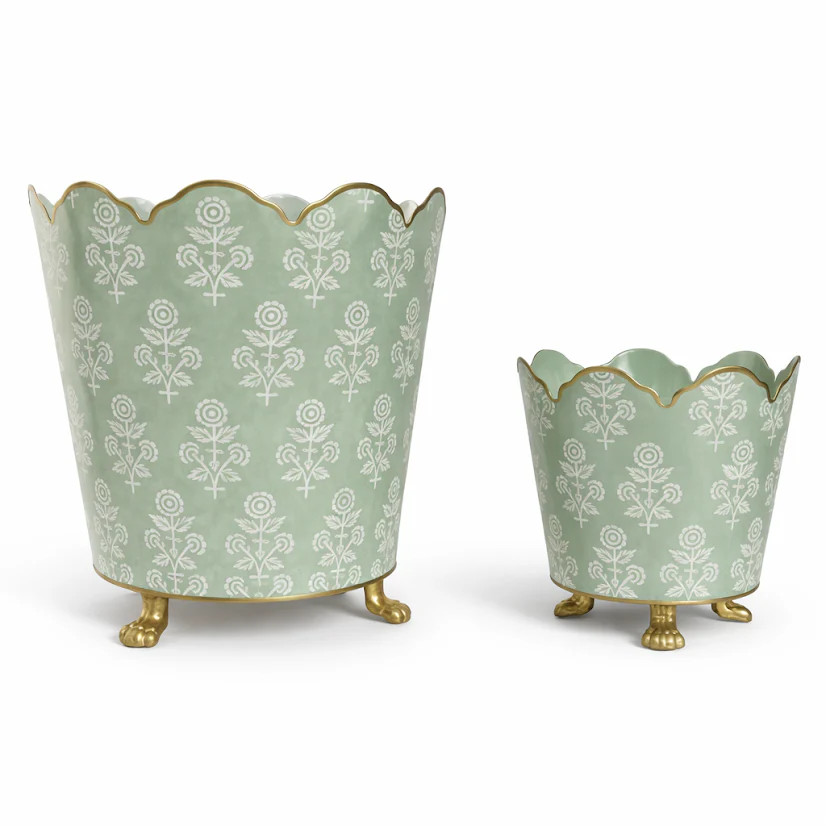 Green FLORAL SCALLOPED PLANTER (2 Sizes) | The Enchanted Home