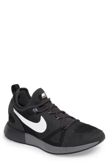 Men's Nike Duelist Racer Sneaker, Size 7 M - Black | Nordstrom