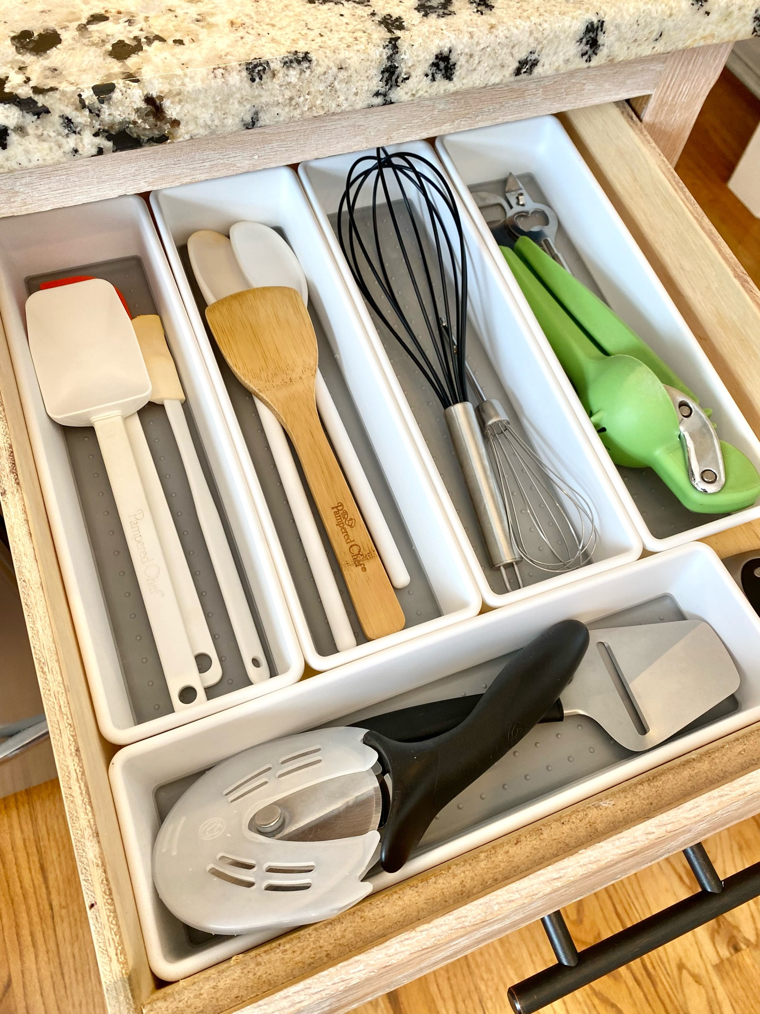 Do you cringe everytime you open up the utensil drawer 🫣🫠 

You don’t have to!! Set a time for 10 min & lets tackle this once & for all ⏱️👊🏼

💥 Take it ALL out… yep, everything! While its empty, give it a quick wipe down to get all those pesky crumbs out 🧽

💥 Sort your utensils into general categories (ie. Spatulas, Whisks, etc) Make sure you truly USE & NEED each item… yes, 5 spatulas is too many 😅

💥Organize your items back into the drawer using drawer organizers or dividers to keep categories contained ✅ 

#LTKfindsunder50 #LTKfamily #LTKhome