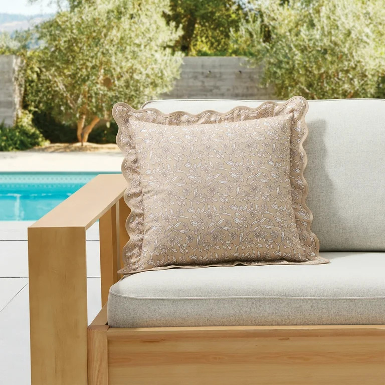 My Texas House Tan Floral Scallop 18" x 18" Outdoor Pillow | Walmart (US)