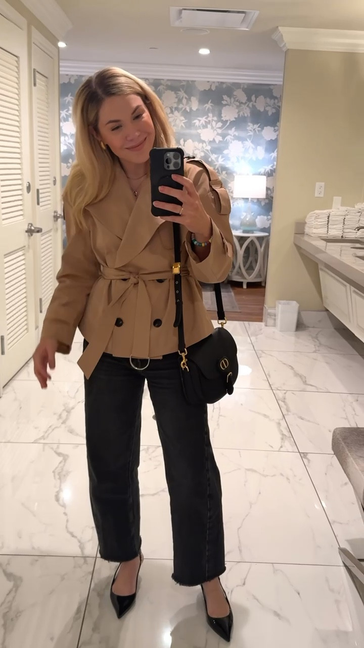 This Amazon trench is so luxe looking!
Dior bag 
Barrel jeans 


#LTKSeasonal #LTKOver40 #LTKmomlife