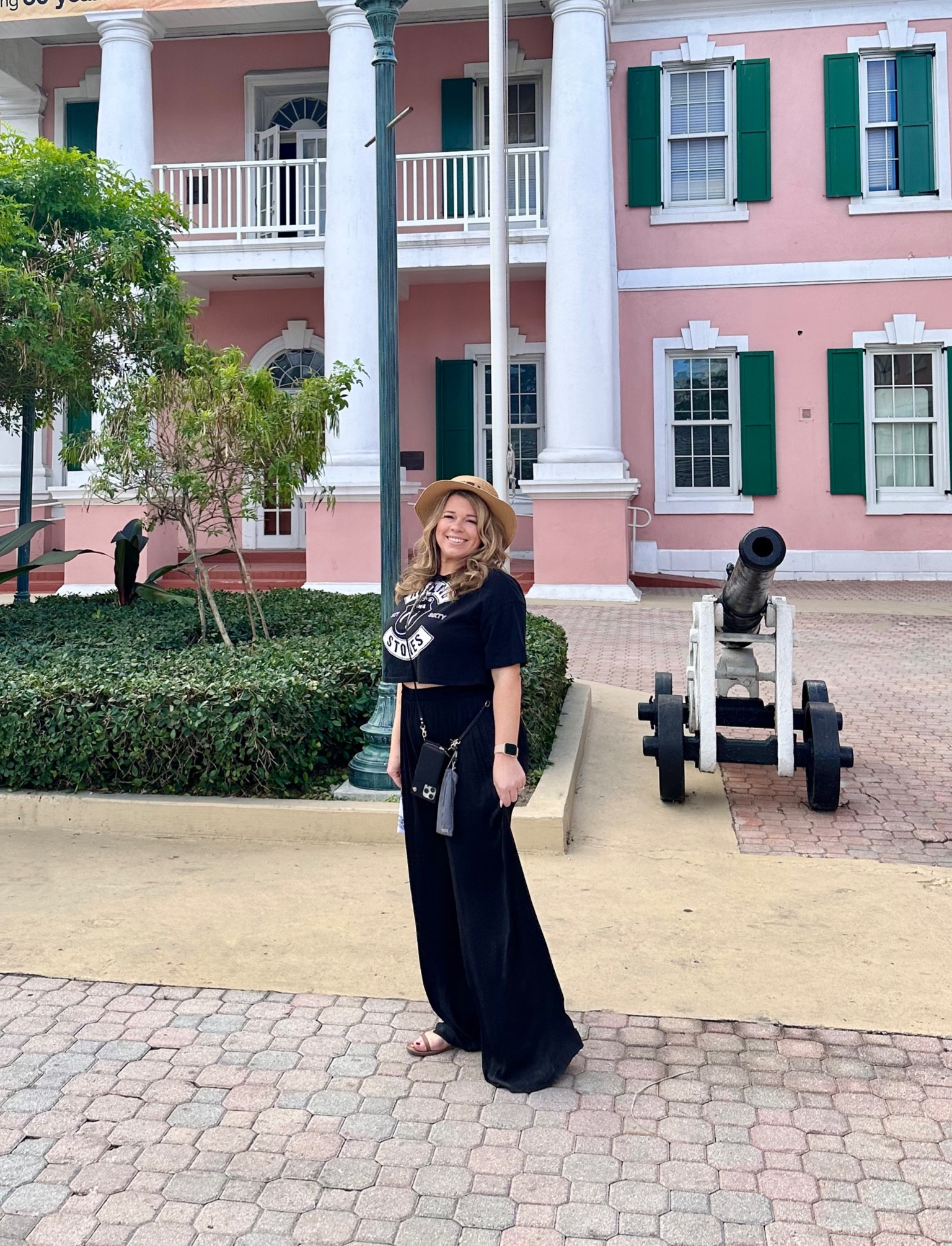 These are my absolute favorite Vacation pants. Easy to throw over a swim suit, light and breathable enough for airflow and soo elegant and elongating for someone with a short torso like me.#LTKtravel #LTKcurves

#LTKSeasonal