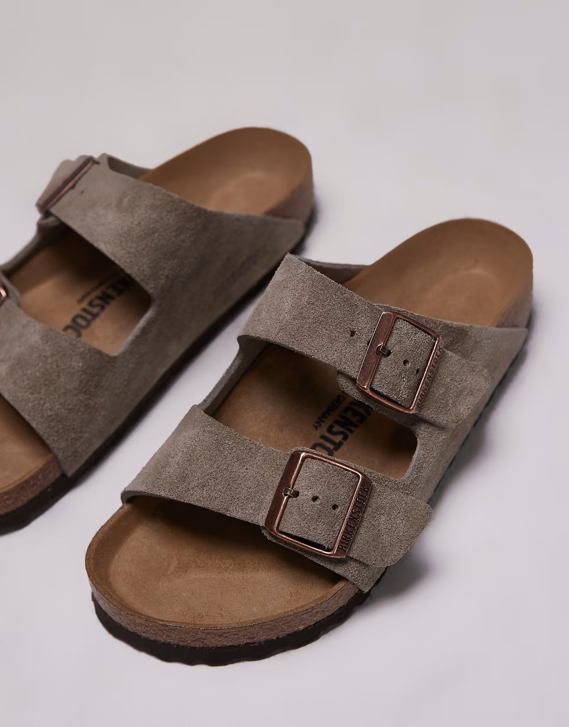 Home› Women› Shoes› Birkenstock Unisex Arizona sandals in taupe suede | ASOS (Global)