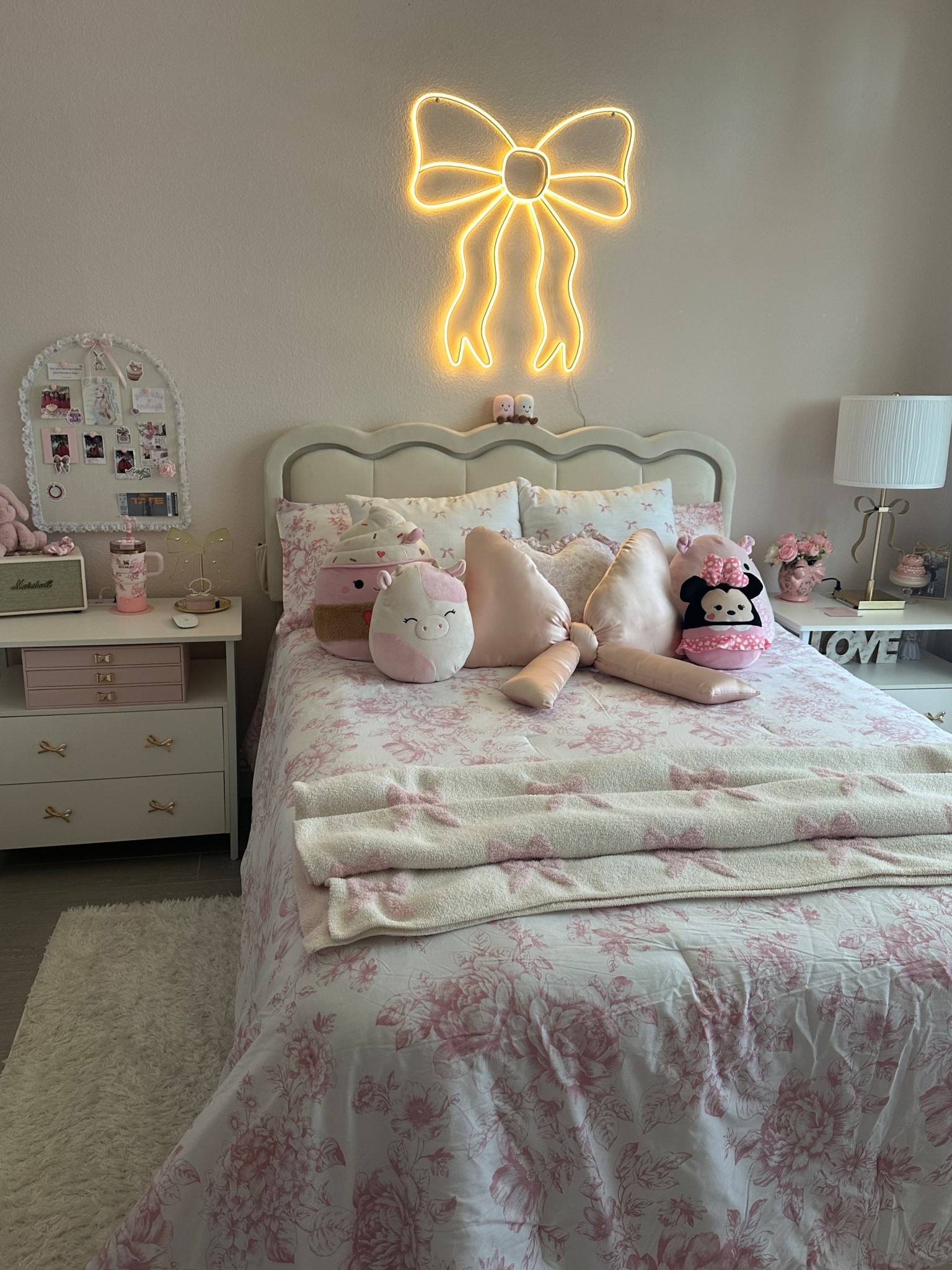 Bow bedding
Bow theme 🎀
Coquette 

#LTKKids #LTKStyleTip
