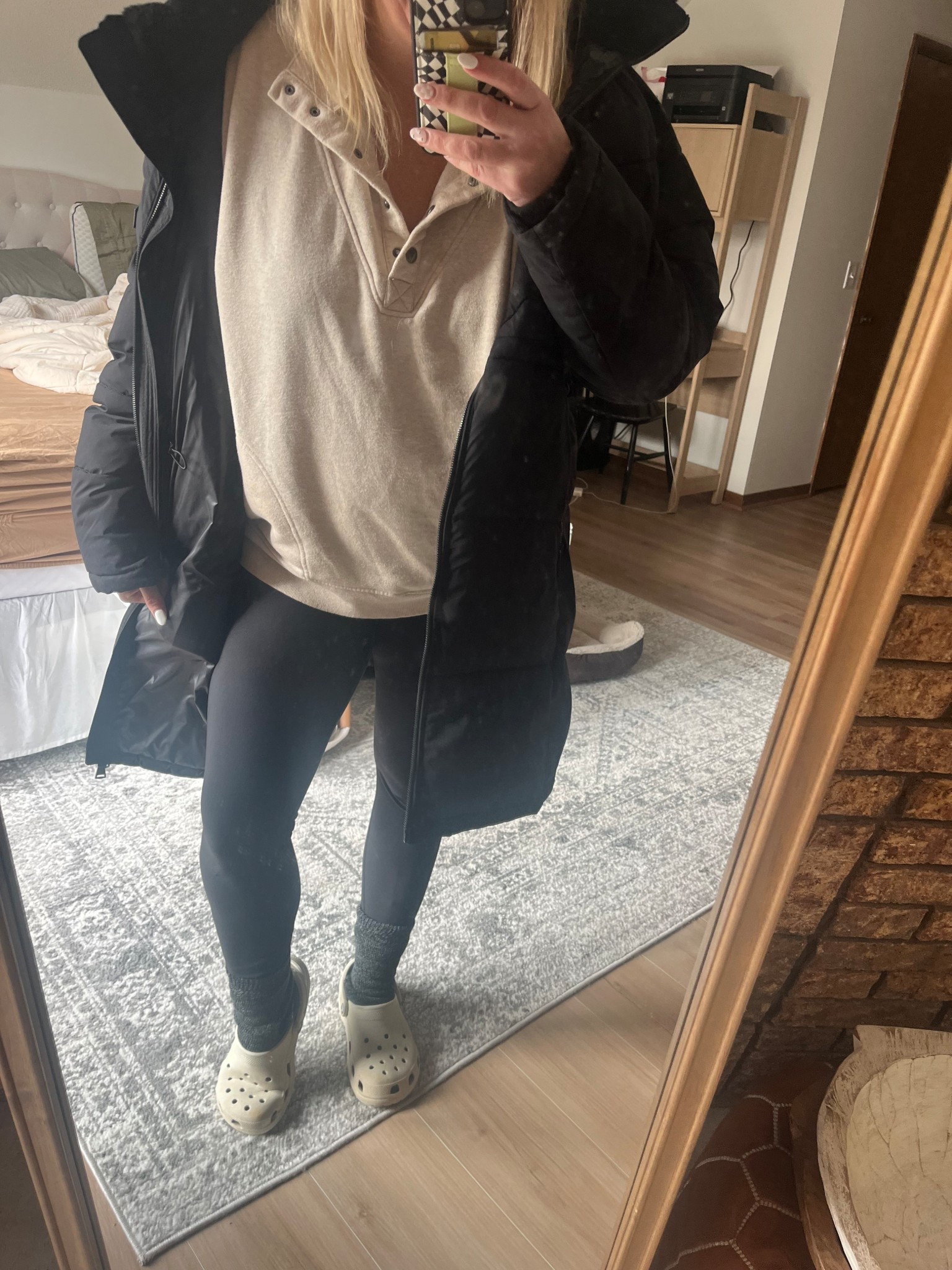 My cold weather mom uniform


#LTKOver40 #LTKSeasonal #LTKMidsize