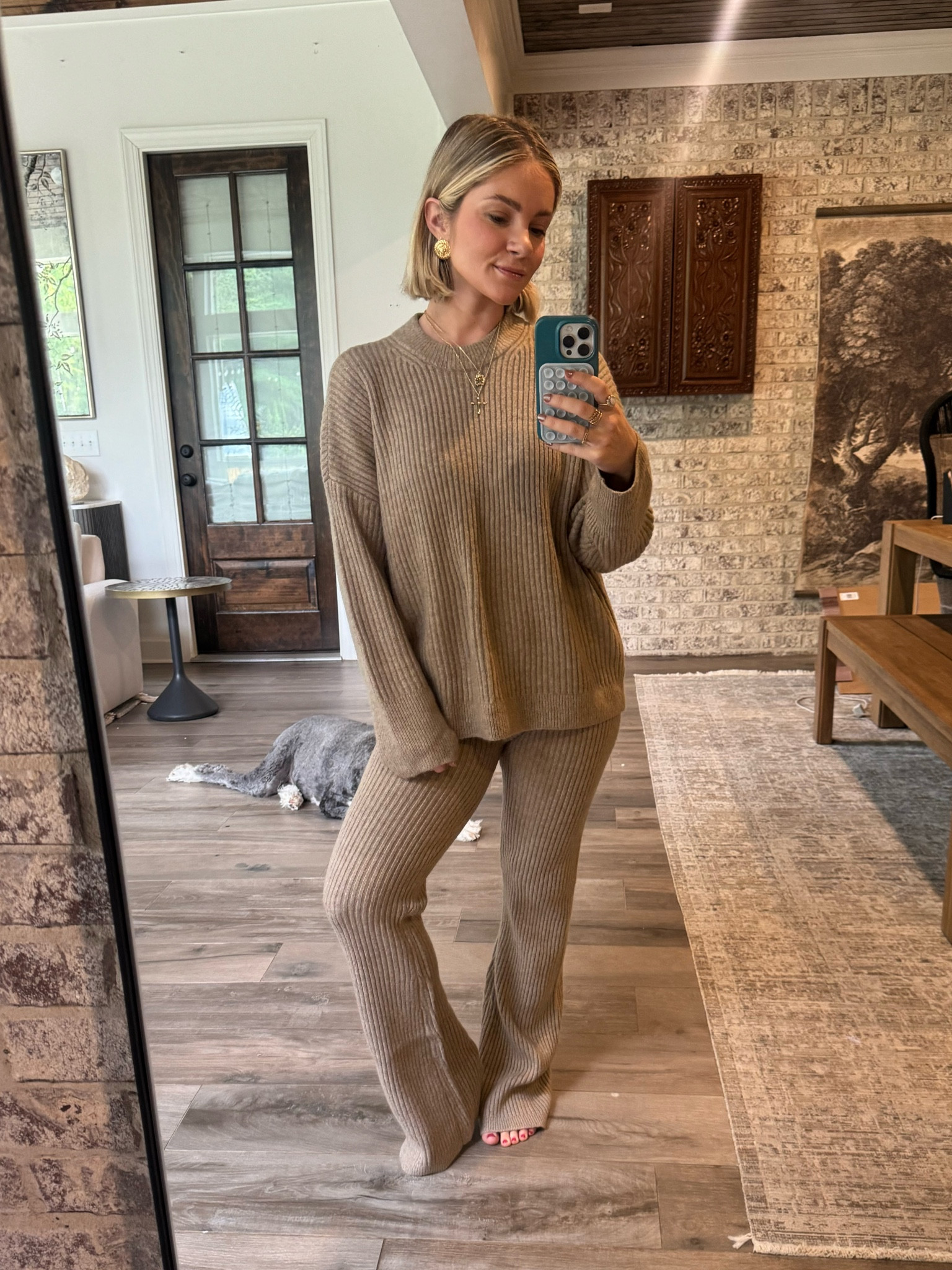 Abercrombie x Kathleen Post collab! So in love with this set! Also comes in grey

#LTKStyleTip