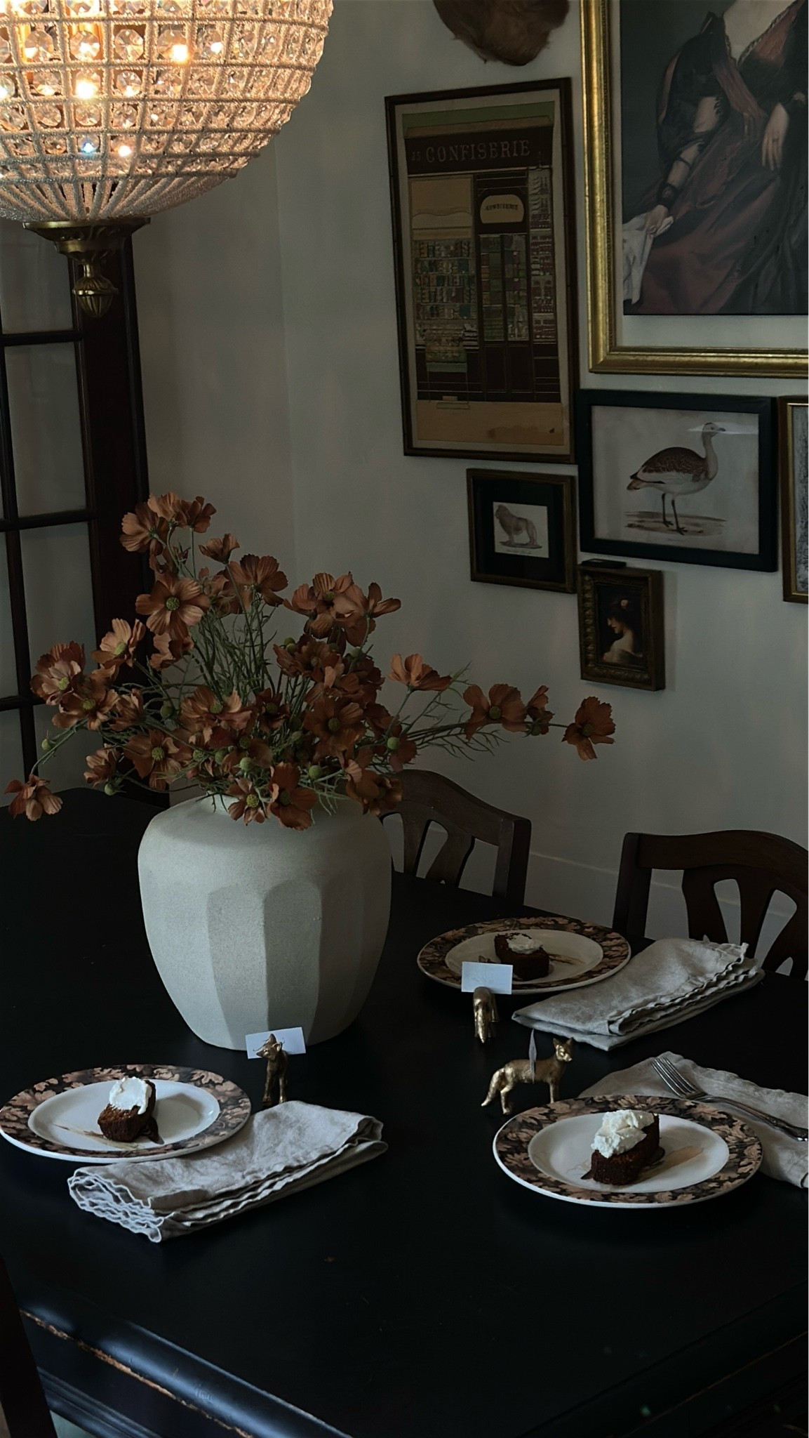 the most adorable fox place card holders and quail plates are from the lovely @antiquefarmhouse  🍂🪶  #falldecor

#LTKSeasonal #LTKHome