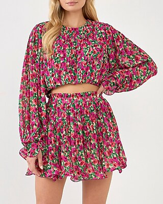 Endless Rose Floral Pleated Bubbled Top | Express