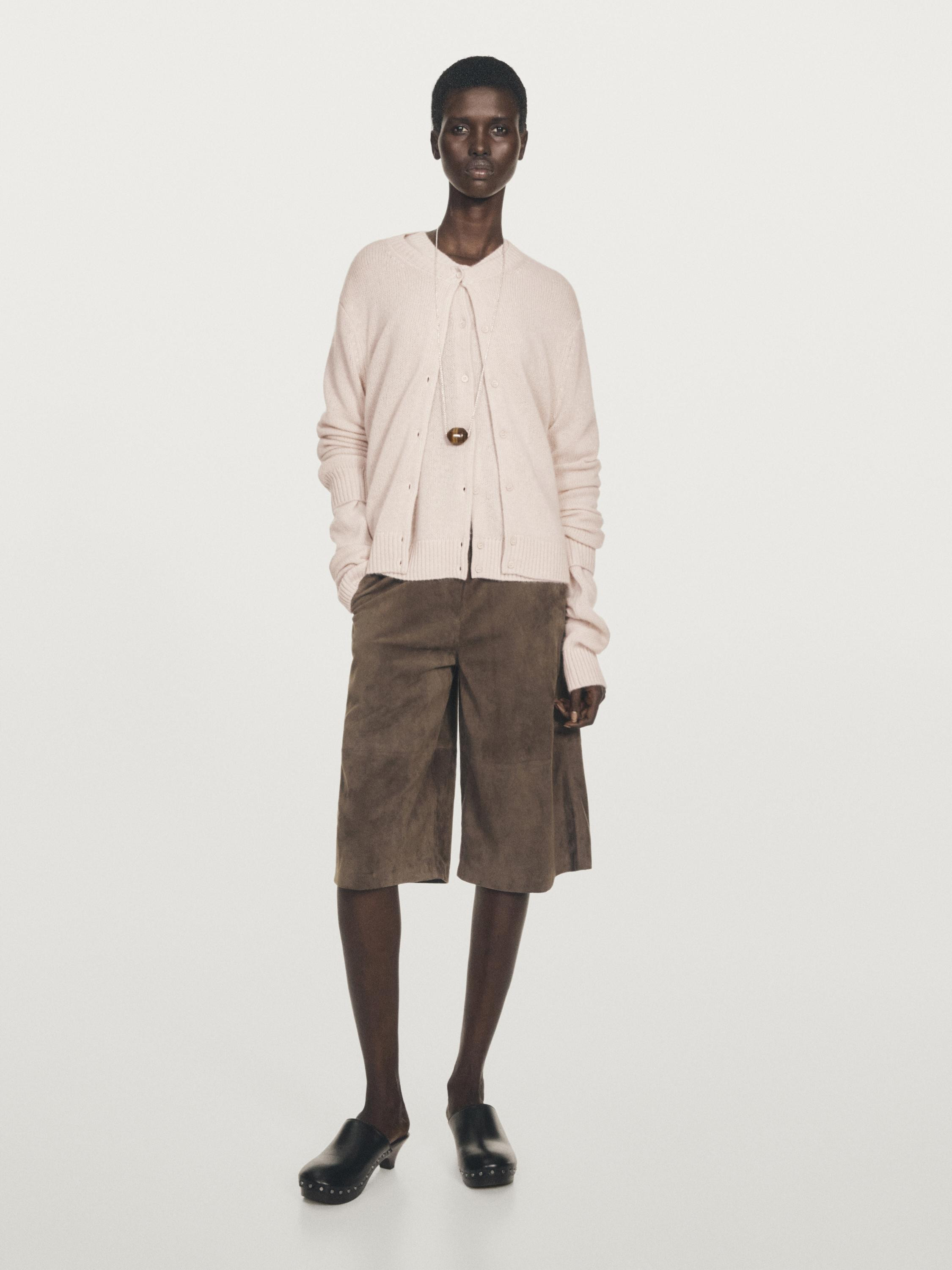 Strickcardigan aus 100 % Kaschmir mit Rundausschnitt | Massimo Dutti DE