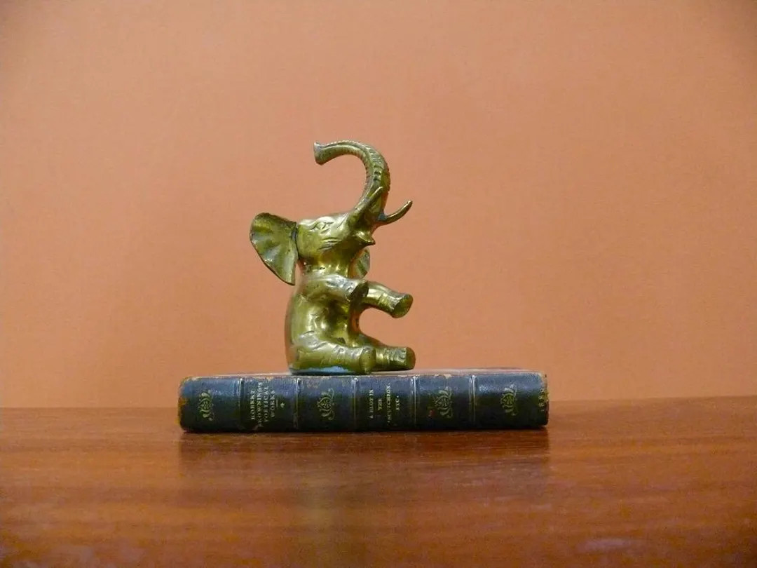 Vintage Brass Elephant Figurine, 1970s Trunk up Lucky Elephant Statue, Boho Home Decor - Etsy | Etsy (US)