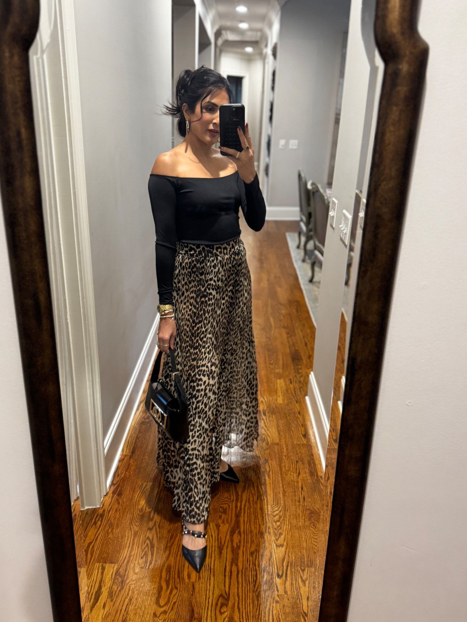 Date night- these pieces are sold out. I have linked similar here. My skirt is Ganni

#LTKHoliday #LTKOver40 #LTKootd