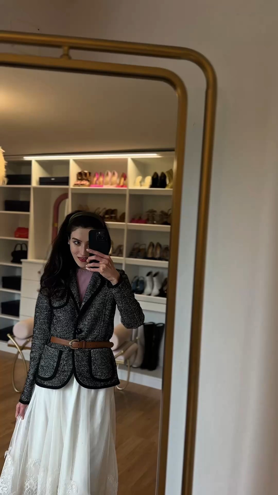 Autumn jacket, October outfits, October outfit, midi skirt, tulle skirt, brown riding boots, knee high boots, tweed jacket, brown leather belt, fall old money style, fall old money outfit, fall outfit, classy style

#LTKSeasonal #LTKShoeCrush #LTKWorkwear