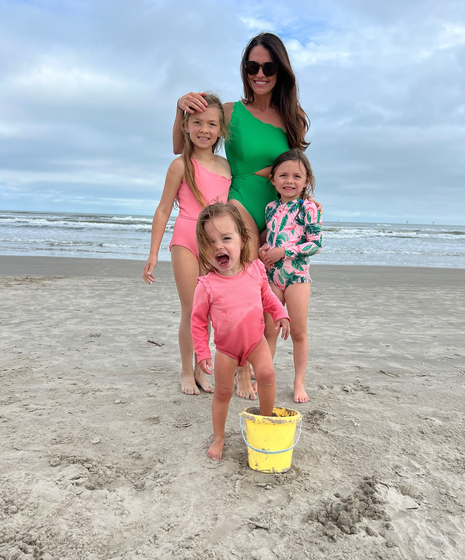 Mixed and matched for ☀️🏝️


#LTKfamily #LTKswim #LTKunder50