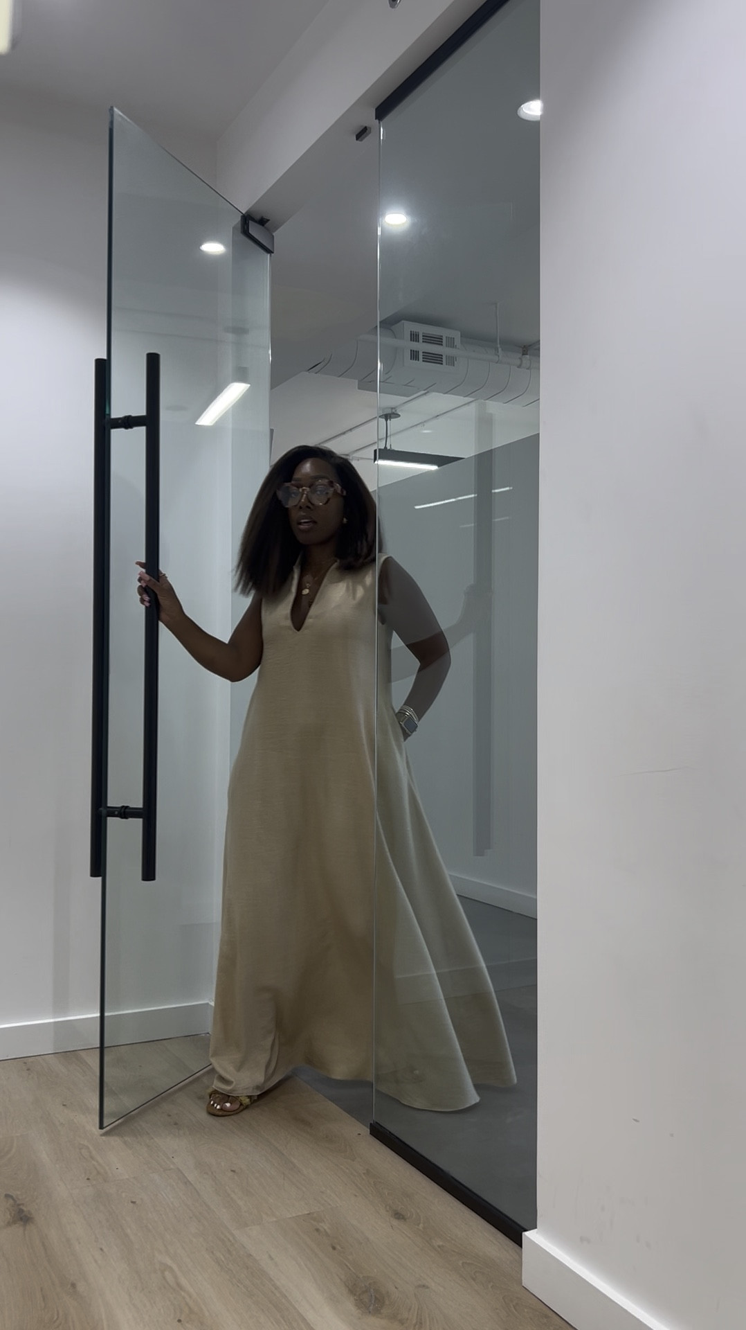 A flowy dress!?? Yes!!!

#LTKFindsUnder50 #LTKWorkwear #LTKStyleTip