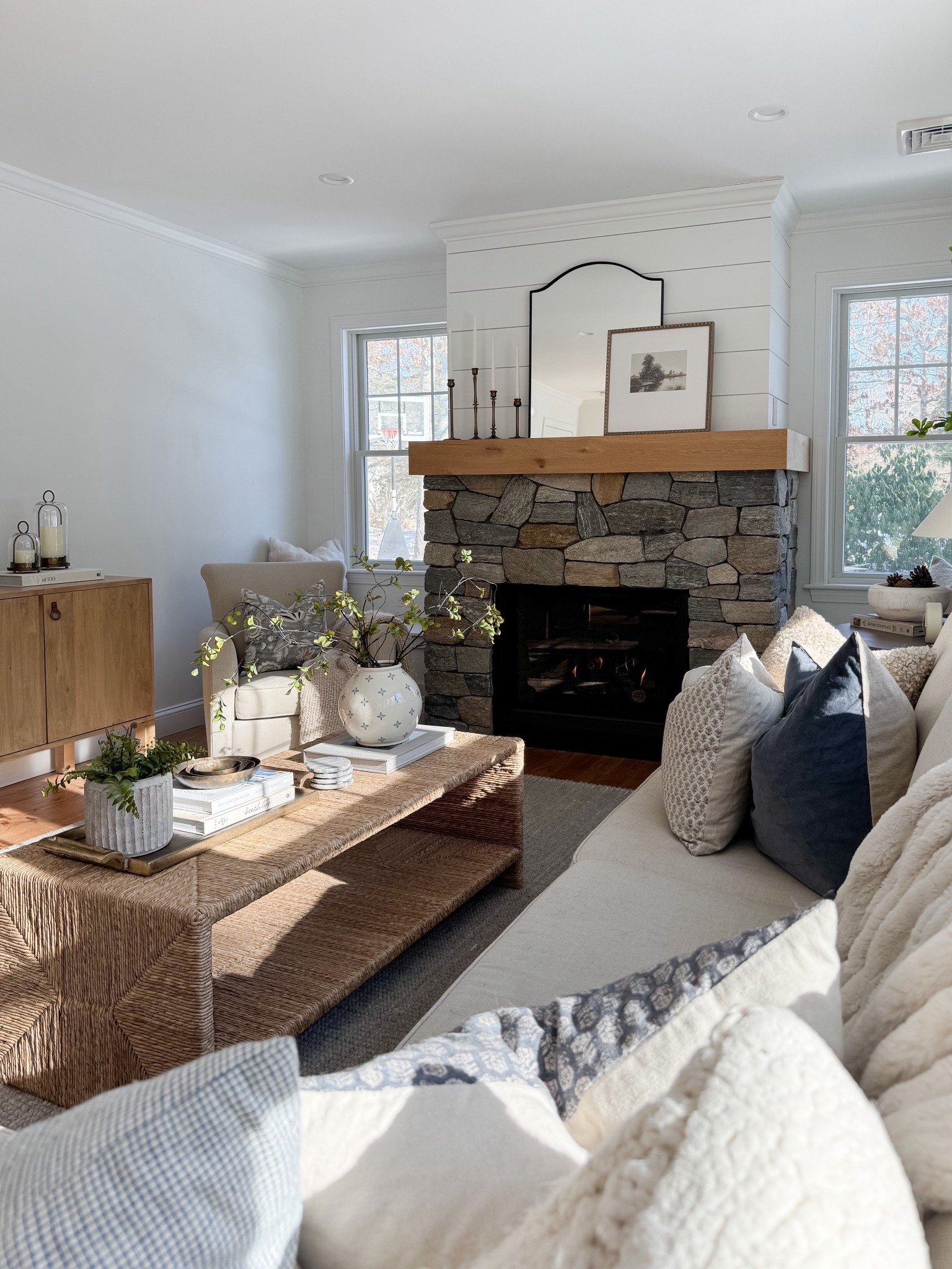 Winter living room inspiration! 

Sherri Calnan home living room favorites pottery barn living room cape cod inspired home decor coastal home finds winter decor

#LTKHome